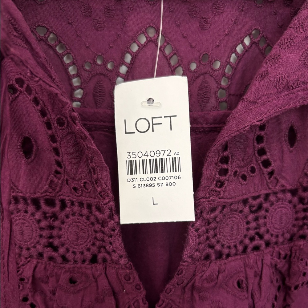 NWT LOFT Eyelet Flutter Sleeve Tie Neck Top Large Romantic Boho Chic Lightweight - Picture 8 of 8
